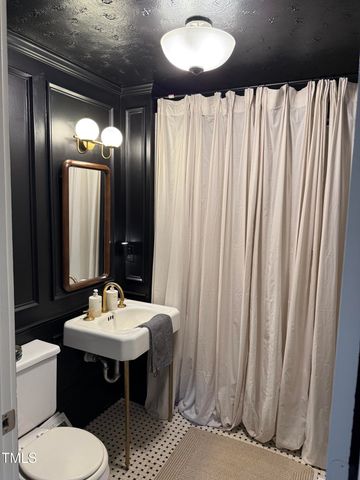 313 W Noble Street, Louisburg, NC 27549