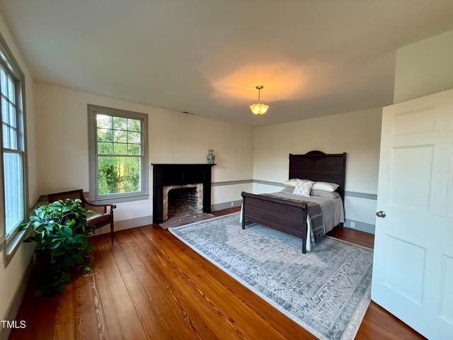 313 W Noble Street, Louisburg, NC 27549