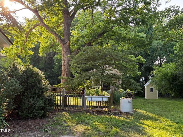 313 W Noble Street, Louisburg, NC 27549