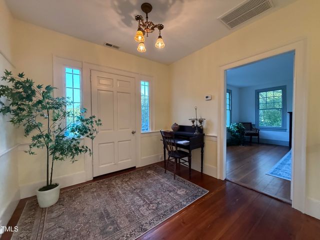 313 W Noble Street, Louisburg, NC 27549