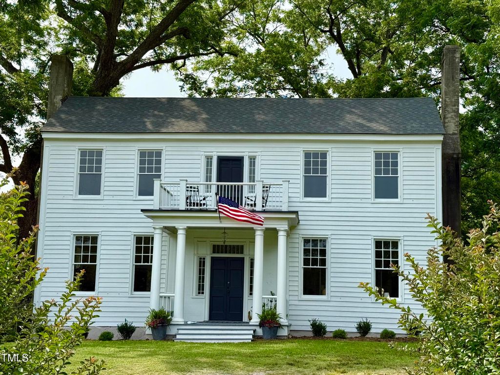 313 W Noble Street, Louisburg, NC 27549