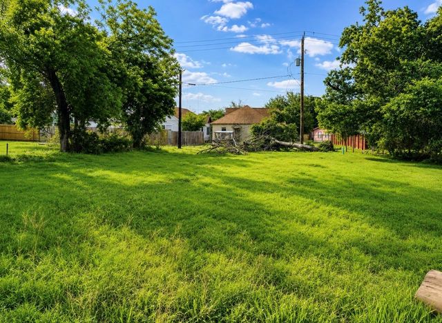 1312 Cherry Street, Baytown, TX 77520