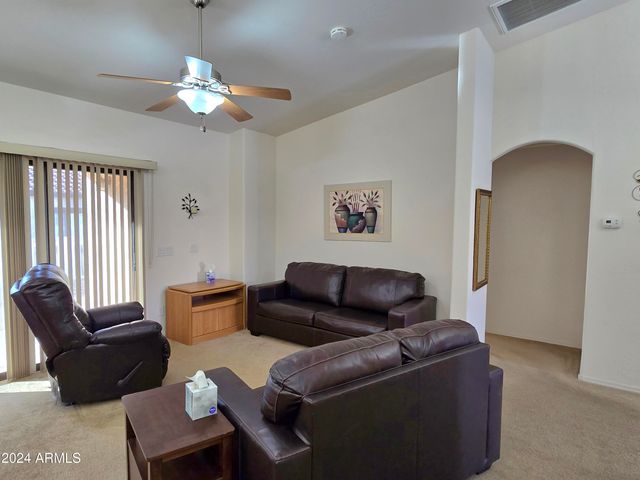 2101 S MERIDIAN Road 205, Apache Junction, AZ 85120
