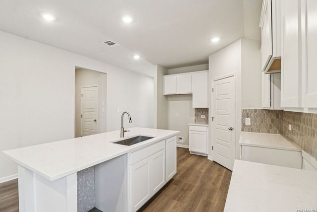 9909 Paladin Ridge, San Antonio, TX 78254