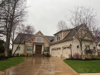 15606 Hawks Way, Carmel, IN 46033