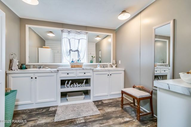 153 Chardonnay Drive, Opelousas, LA 70570