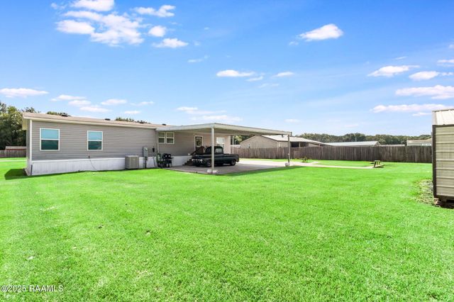 153 Chardonnay Drive, Opelousas, LA 70570