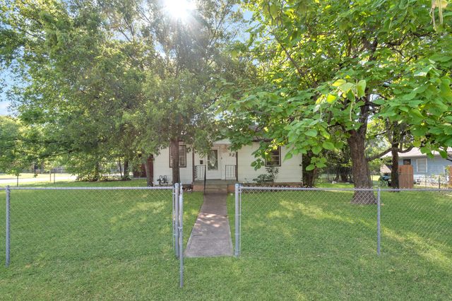 522 N Merrill Avenue, Duncanville, TX 75116