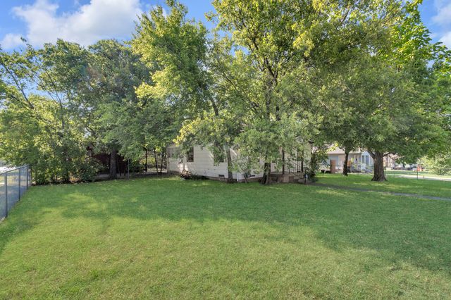 522 N Merrill Avenue, Duncanville, TX 75116
