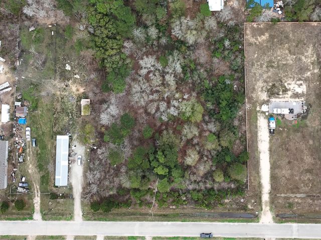 1792 County Road 5007, Cleveland, TX 77327