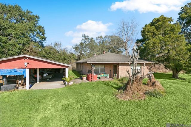 37544 Hwy 22, Darrow, LA 70725