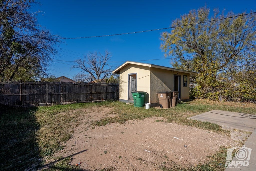 Image 29 of property listing at 1703 N Magdalen St, San Angelo, TX 76903