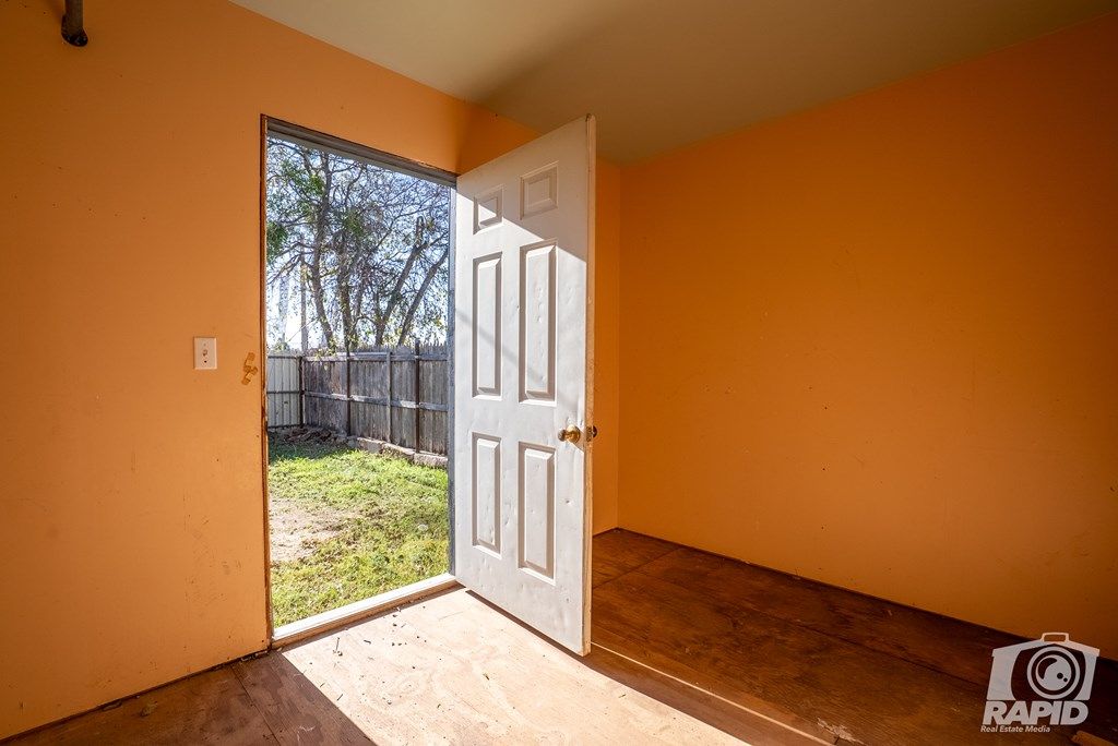 Image 36 of property listing at 1703 N Magdalen St, San Angelo, TX 76903