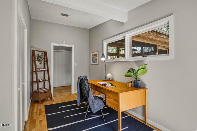 233 Forest Hill Road, Chapel Hill, NC 27514