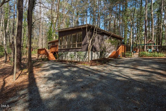 233 Forest Hill Road, Chapel Hill, NC 27514