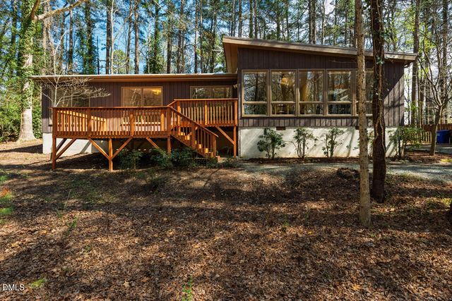 233 Forest Hill Road, Chapel Hill, NC 27514