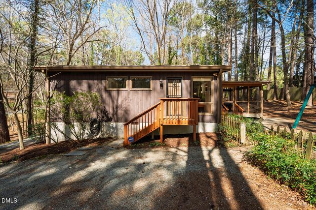 233 Forest Hill Road, Chapel Hill, NC 27514