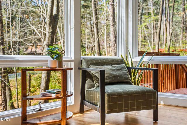 233 Forest Hill Road, Chapel Hill, NC 27514