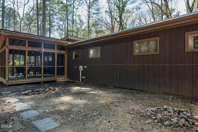 233 Forest Hill Road, Chapel Hill, NC 27514