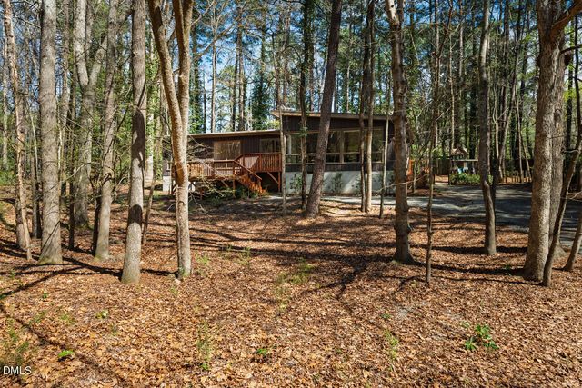 233 Forest Hill Road, Chapel Hill, NC 27514