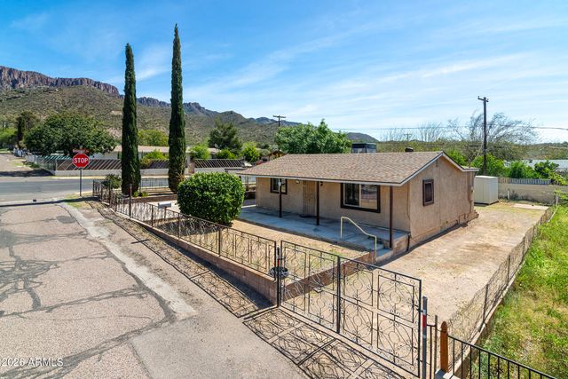 92 W Gorham Street, Superior, AZ 85173