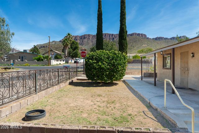 92 W Gorham Street, Superior, AZ 85173