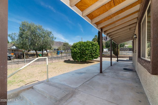 92 W Gorham Street, Superior, AZ 85173