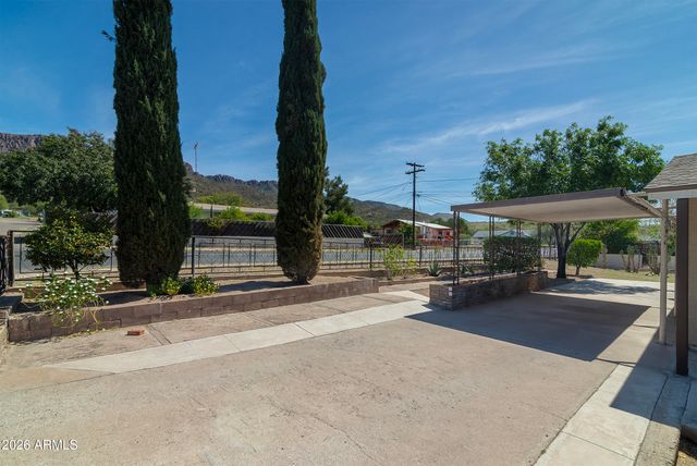 92 W Gorham Street, Superior, AZ 85173