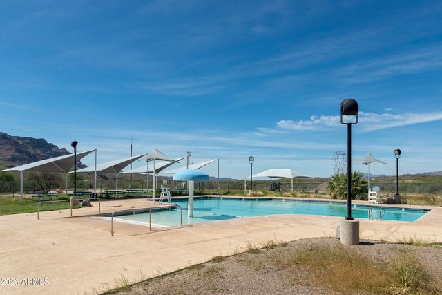 92 W Gorham Street, Superior, AZ 85173