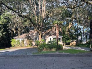 123 Westridge Drive, Tallahassee, FL 32304