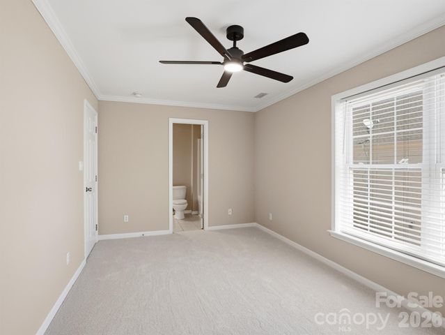 4330 Laurel Hill Lane, Charlotte, NC 28217