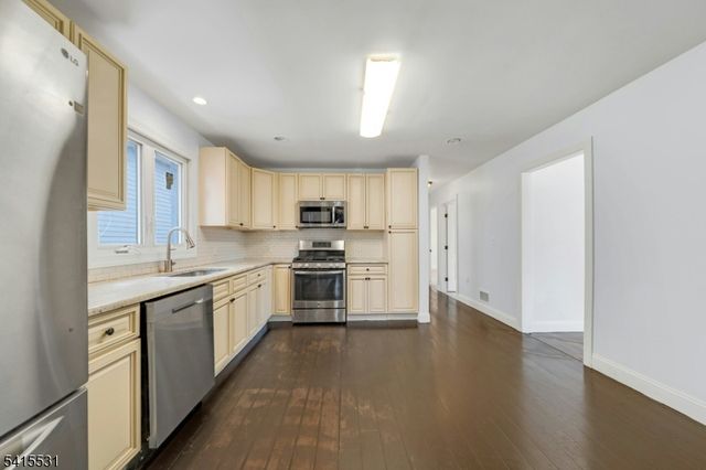 103 Lincoln Ave, North Arlington Boro, NJ 07031