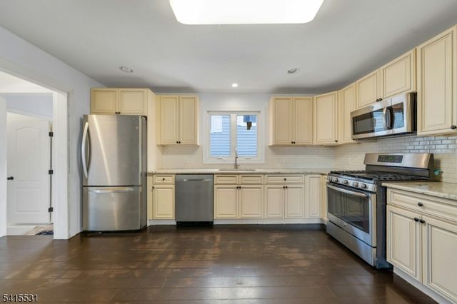 103 Lincoln Ave, North Arlington Boro, NJ 07031