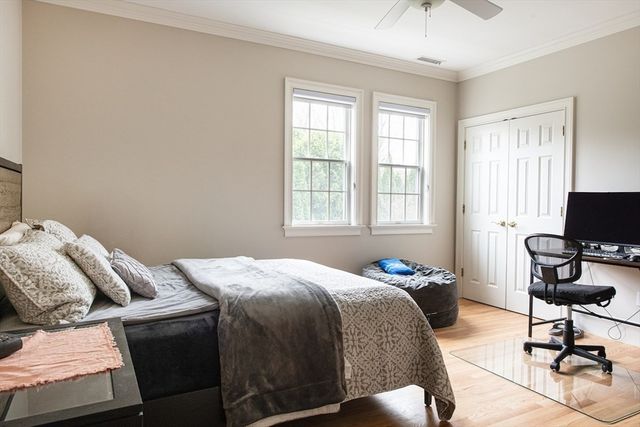 7 Burnham Rd, Lexington, MA 02420