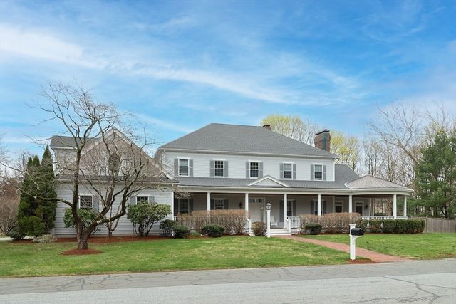 7 Burnham Rd, Lexington, MA 02420