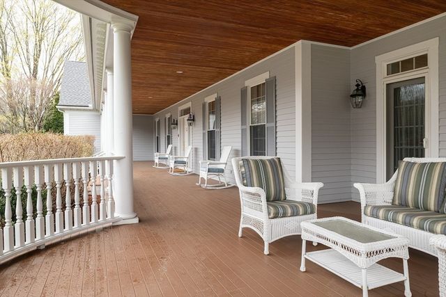 7 Burnham Rd, Lexington, MA 02420