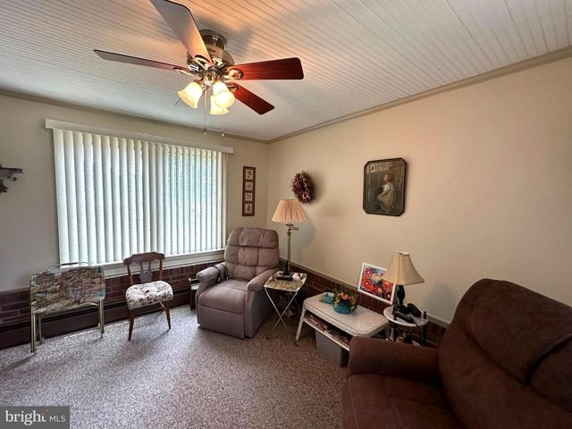 269 MCKINLEY AVE, Hanover, PA 17331