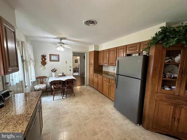 269 MCKINLEY AVE, Hanover, PA 17331