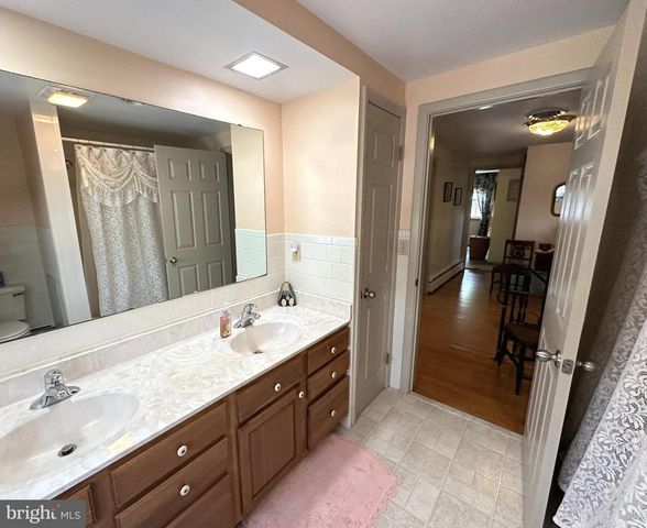 269 MCKINLEY AVE, Hanover, PA 17331