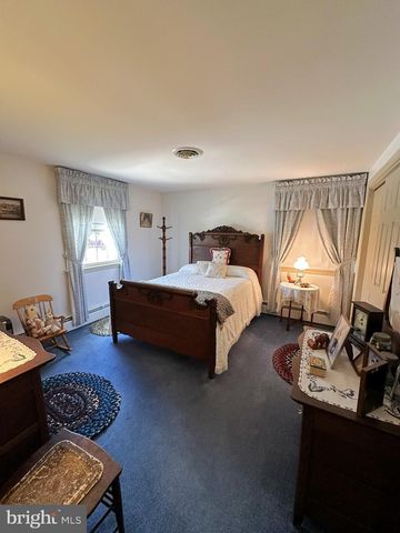 269 MCKINLEY AVE, Hanover, PA 17331