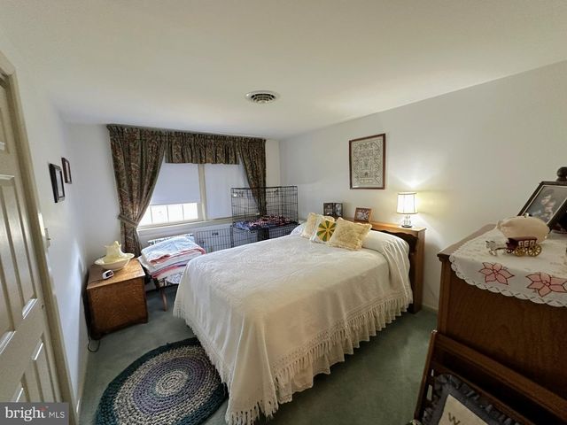 269 MCKINLEY AVE, Hanover, PA 17331