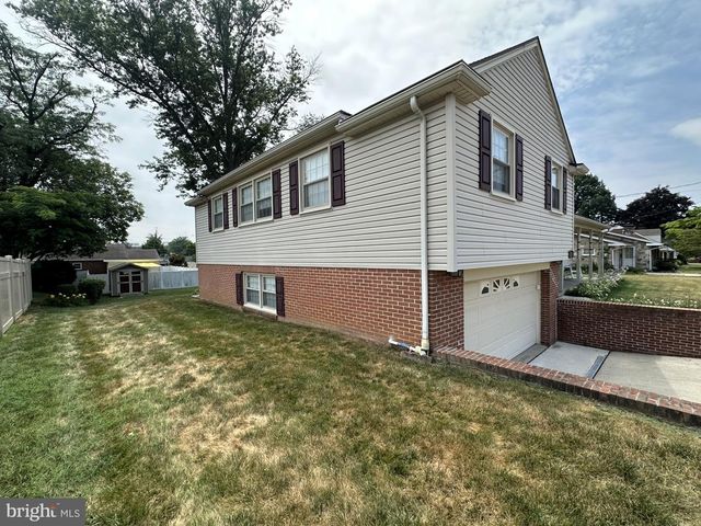 269 MCKINLEY AVE, Hanover, PA 17331