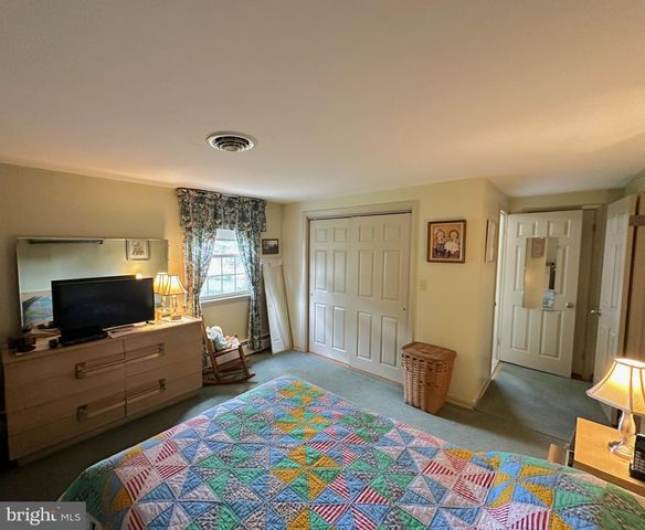 269 MCKINLEY AVE, Hanover, PA 17331