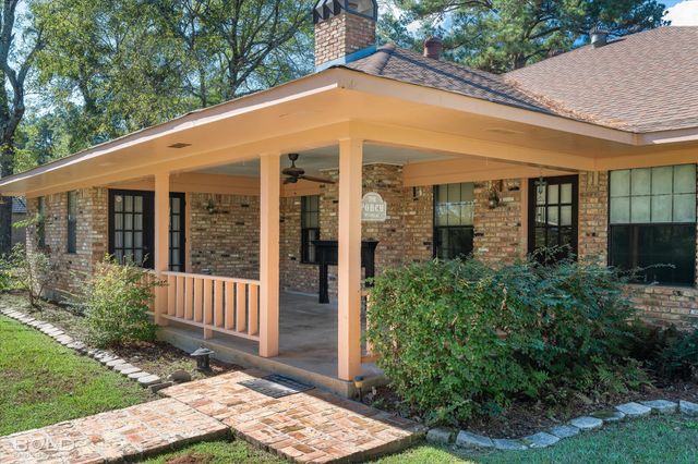 8356 E Satinwood Drive, Greenwood, LA 71033