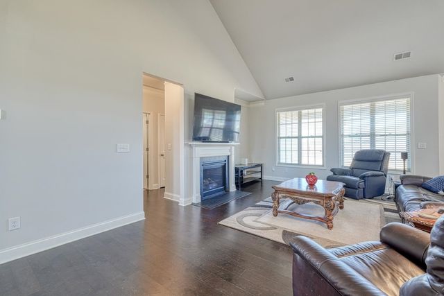 699 Ridgeville Crossing Drive, Inman, SC 29349