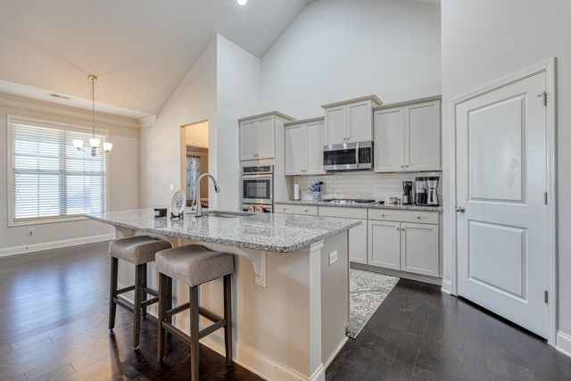 699 Ridgeville Crossing Drive, Inman, SC 29349