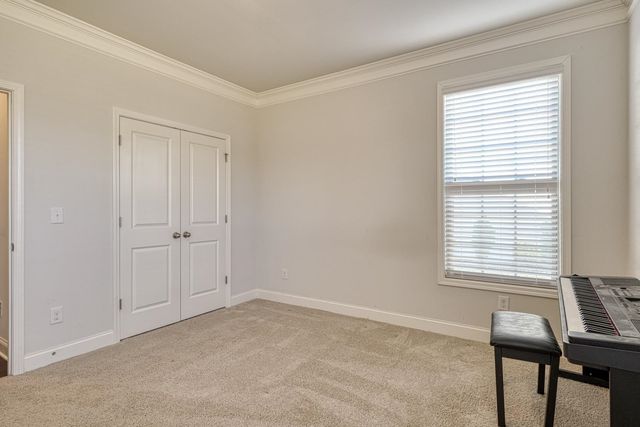 699 Ridgeville Crossing Drive, Inman, SC 29349