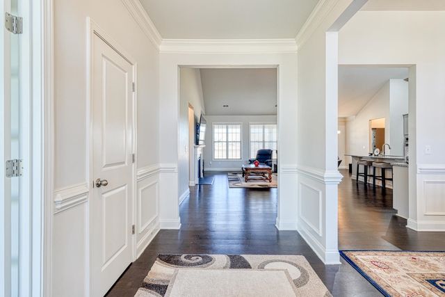 699 Ridgeville Crossing Drive, Inman, SC 29349