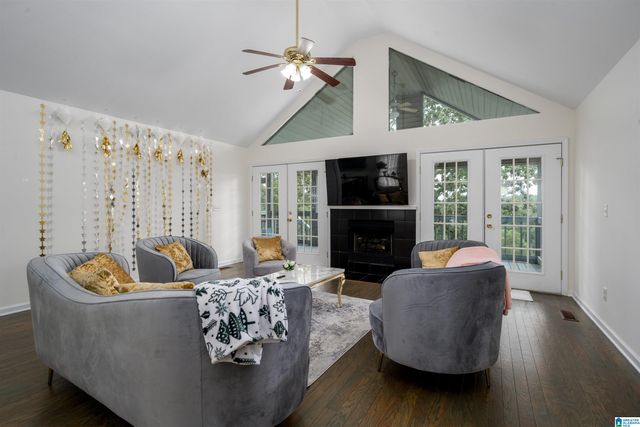 17020 STONECLIFF DRIVE, Northport, AL 35475