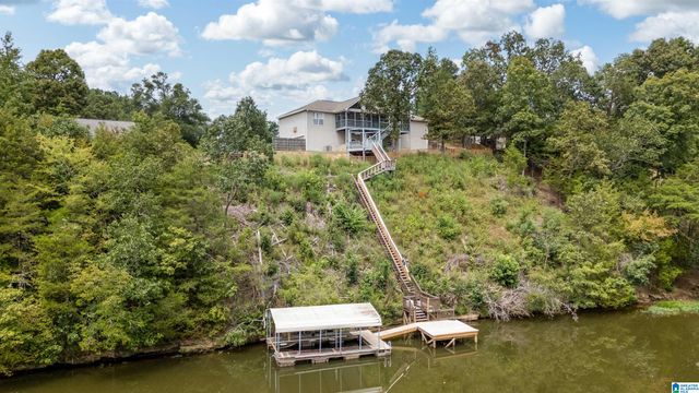 17020 STONECLIFF DRIVE, Northport, AL 35475